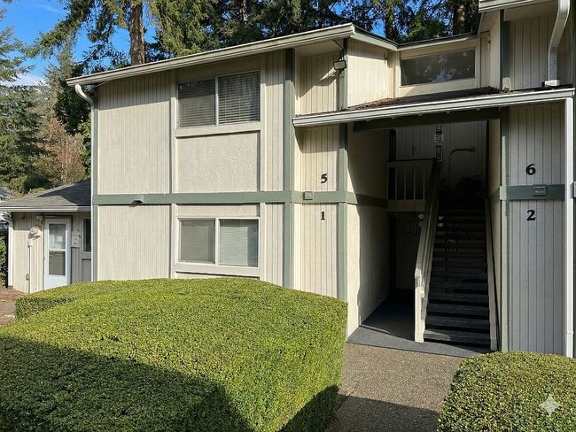 432 S 321st Pl, Unit G-1 in Federal Way, WA - Building Photo - Building Photo