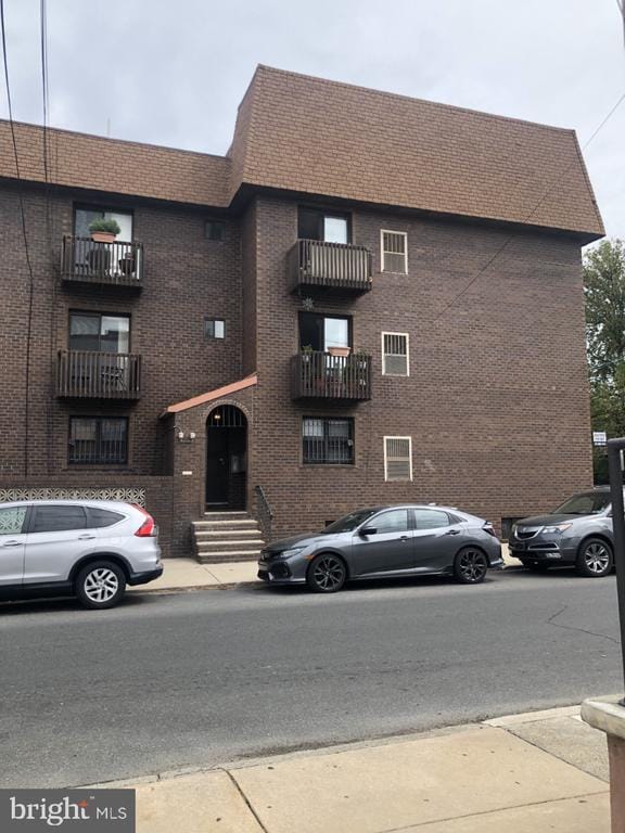 property at 730 S 10th St