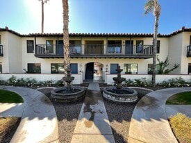 The Mariposa in Phoenix, AZ - Building Photo