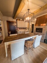 112 E Madison Ave, Unit 1 in Pendleton, IN - Building Photo - Building Photo