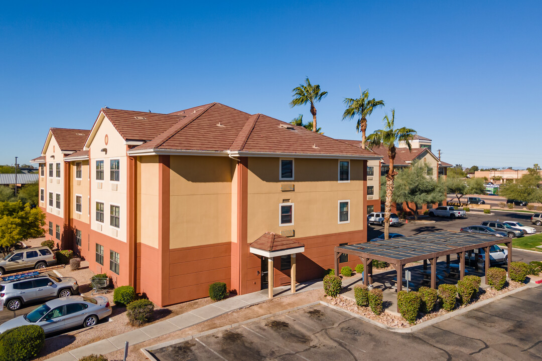 Furnished Studio - Mesa in Mesa, AZ - Building Photo