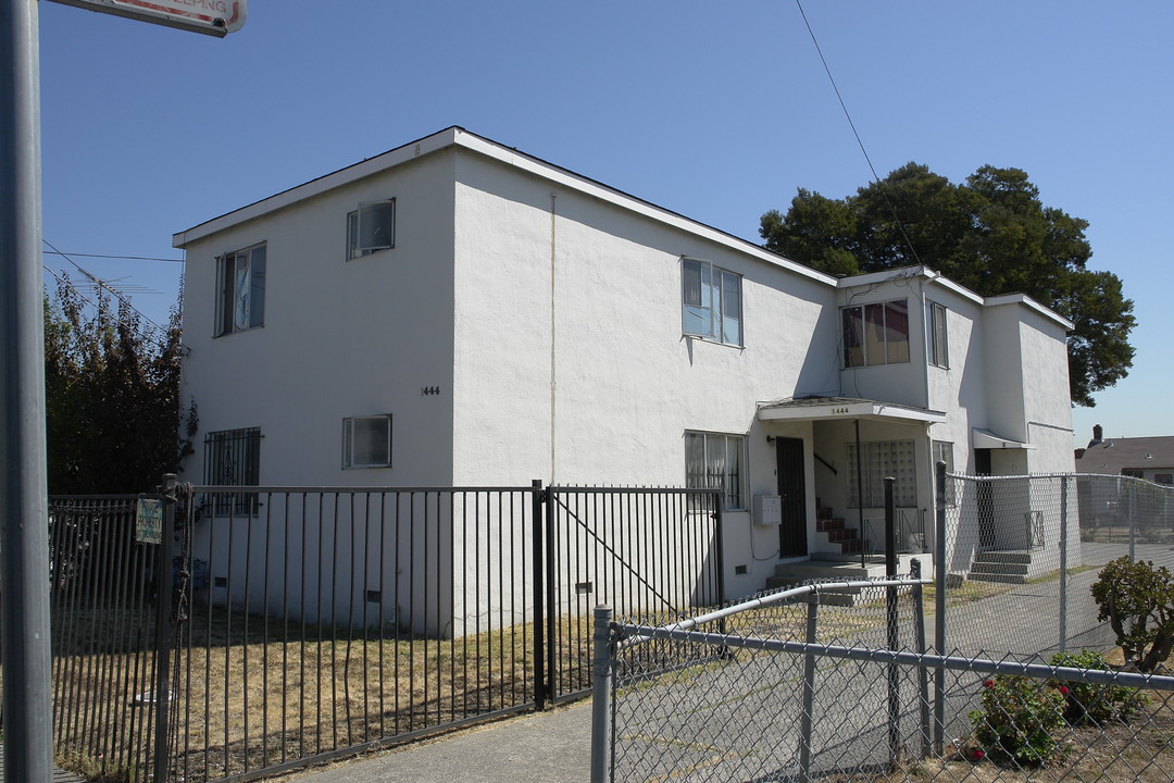 1444 72nd Ave in Oakland, CA - Building Photo