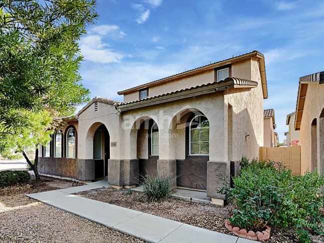 property at 5156 W Fulton St