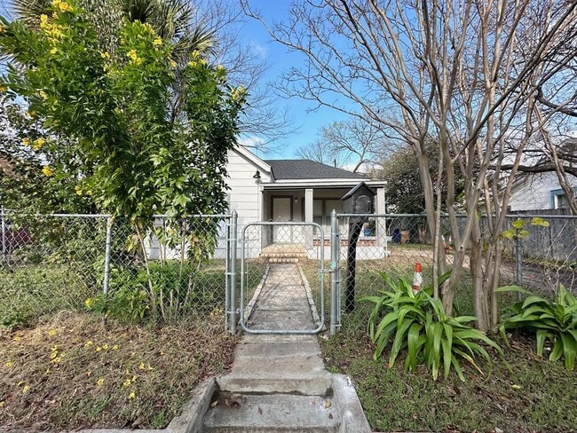 property at 1506 Willow St