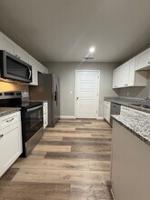 907 Linden St in Richmond, KY - Foto de edificio - Building Photo