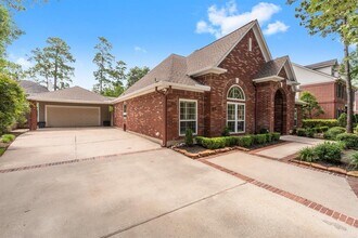 165 W Shadowpoint Cir in Spring, TX - Building Photo - Building Photo