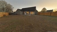 1549 Laurel Oak Dr - 34