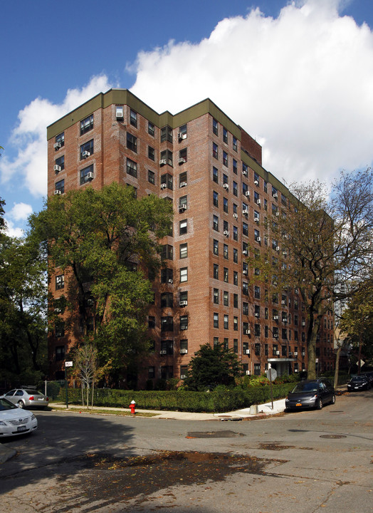 Fairfield Views in Riverdale, NY - Foto de edificio