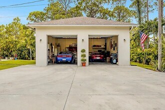 14155 86th Rd N in The Acreage, FL - Building Photo - Building Photo