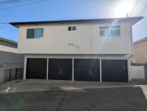 1009 E Grand Ave, Unit 1 in El Segundo, CA - Foto de edificio - Building Photo