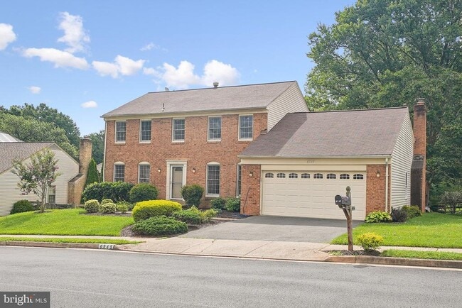 6245 Windward Dr in Burke, VA - Building Photo - Building Photo