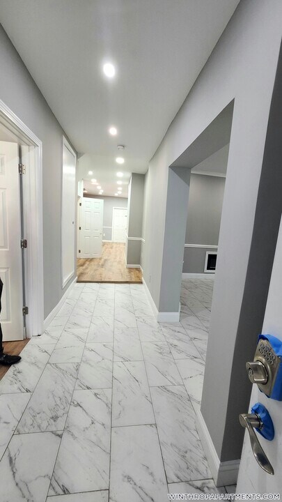 290 River Rd-Unit -1 in Winthrop, MA - Building Photo