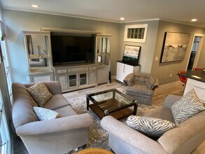 7 Hughes Pl in New Haven, CT - Building Photo - Building Photo