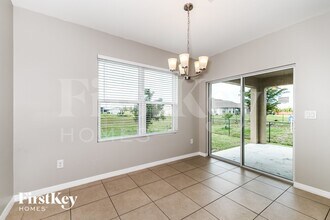 2512 NW 7th St in Cape Coral, FL - Building Photo - Building Photo