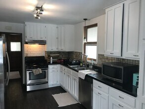 1051 Wilson Ave in St. Paul, MN - Building Photo - Building Photo