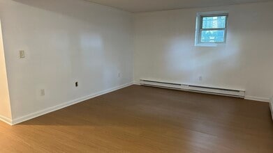 60 6th Ave in Quincy, MA - Building Photo - Building Photo