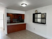 6095 W 19th Ave in Hialeah, FL - Building Photo - Building Photo