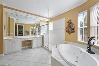 2613 Estrella Dr in Naples, FL - Building Photo - Building Photo