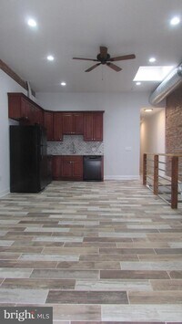 779 S 52nd St photo'