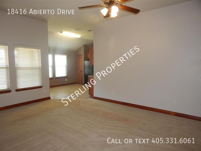 18416 Abierto Dr in Edmond, OK - Building Photo - Building Photo
