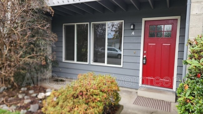 property at 1405 Wright Ave