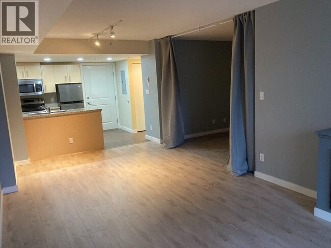 200 Keary St in New Westminster, BC - Building Photo - Building Photo