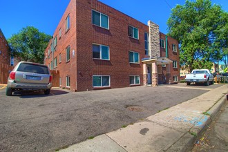 Glory Apartments in Denver, CO - Foto de edificio - Building Photo