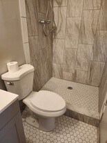 130 E Cowpen Lk Rd in Hawthorne, FL - Building Photo