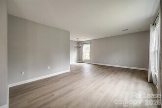 7324 Killingdeer Ln in Charlotte, NC - Foto de edificio - Building Photo