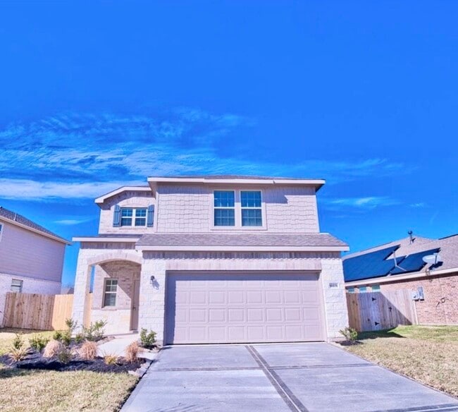 18976 Buckley Oak Dr