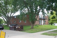 Skyview Apartments in Madison, WI - Foto de edificio - Building Photo