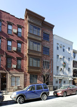 110 Willow Ave in Hoboken, NJ - Building Photo - Building Photo