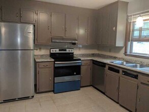 144 Fern Forest Dr in Raleigh, NC - Building Photo - Building Photo