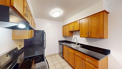 18181 Happy Ln in Sonoma, CA - Building Photo - Building Photo