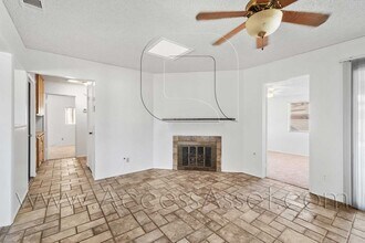 1700 Walden Ln in Hemet, CA - Building Photo - Building Photo