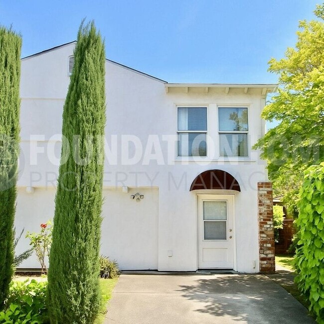 15 Bank St in San Anselmo, CA - Building Photo - Building Photo