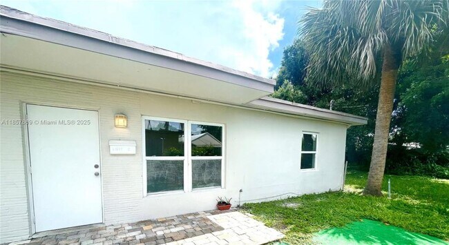 property at 1004 SW 24th Ave