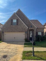 8361 Curtis Landing Dr in Memphis, TN - Building Photo