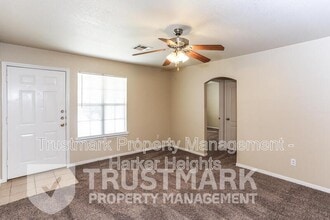 411 A Brittney Way in Harker Heights, TX - Building Photo - Building Photo