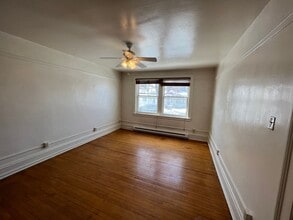Ebert Apartments in Livingston, MT - Foto de edificio - Interior Photo