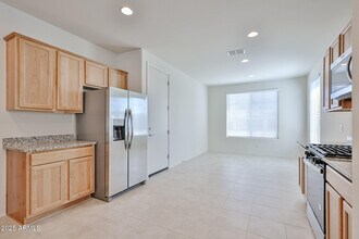 7166 W Bent Tree Dr in Peoria, AZ - Building Photo - Building Photo