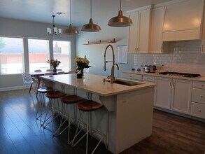 3304 East 3050 S St in Saint George, UT - Foto de edificio - Building Photo