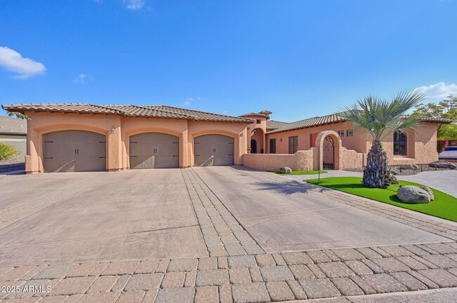 property at 351 N Cloverfield Cir