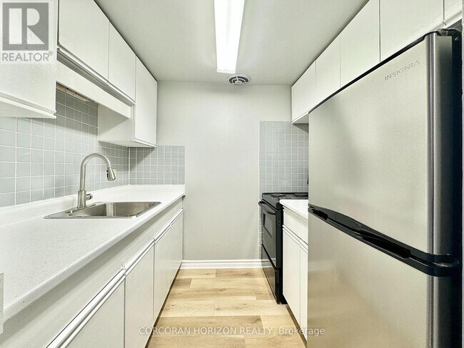 property at 1200 Courtland Ave E