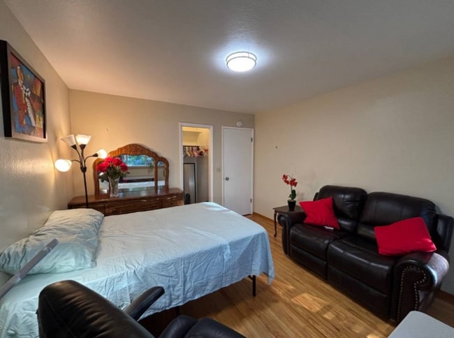 224 Van Siclen Ave in Brooklyn, NY - Building Photo - Building Photo