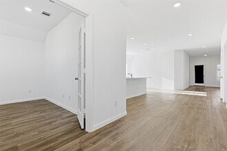 9527 Twilight Briar Ln in Baytown, TX - Foto de edificio - Building Photo