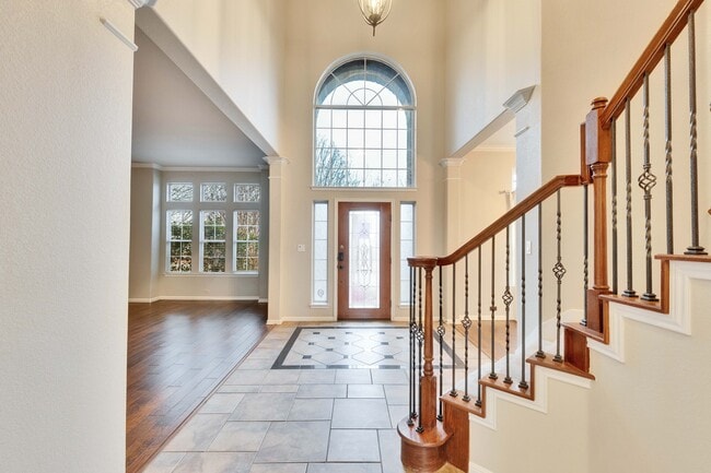 7017 Via Dono Dr in Austin, TX - Building Photo - Building Photo