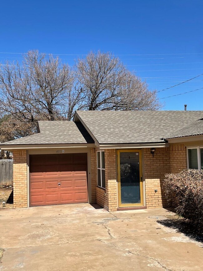 4812 66th St-Unit -B in Lubbock, TX - Building Photo - Building Photo