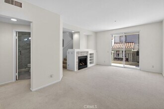 26 Vía Cordoba in Rancho Santa Margarita, CA - Building Photo - Building Photo