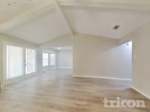 934 Robinwood Dr in Arlington, TX - Building Photo - Building Photo